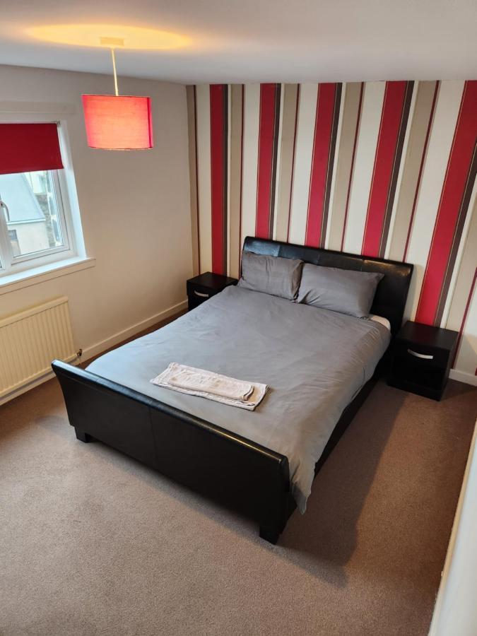 No 11 3 Bed Serviced Appartment Town Centre Girvan Eksteriør bilde